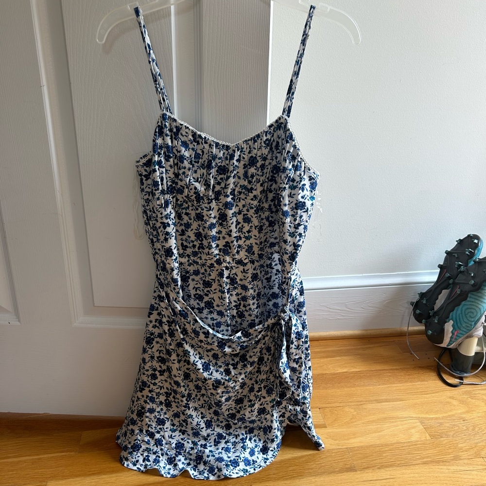 Blue floral Altar’d State Romper WORN TWICE IN VERY GOOD CONDITION